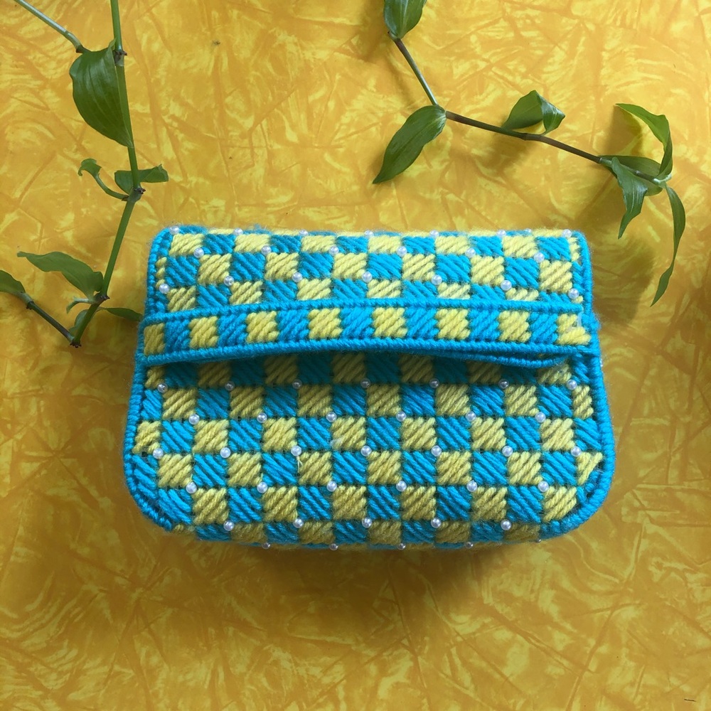 Vtg. Handmade clutch